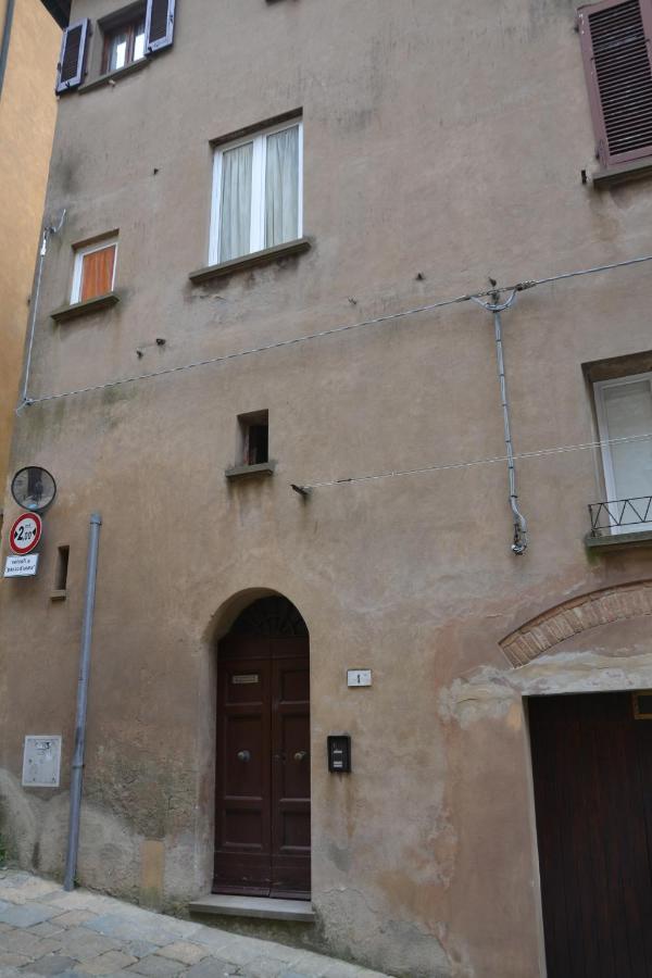 Apartament Il Nido Dei Priori Volterra Zewnętrze zdjęcie